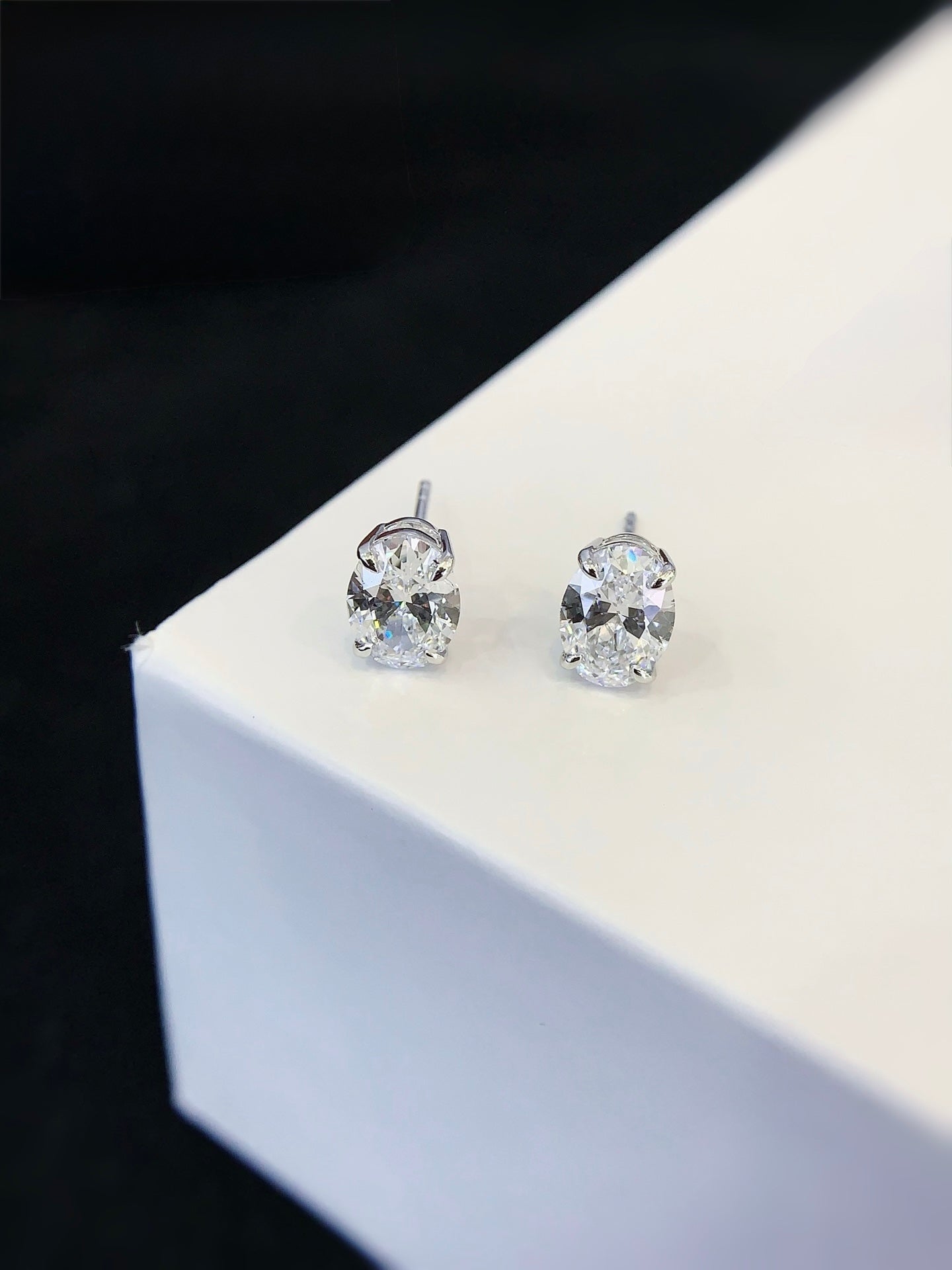 Oval Diamond Studs, 2ct Total Weight Lab-Grown Diamonds, White Gold