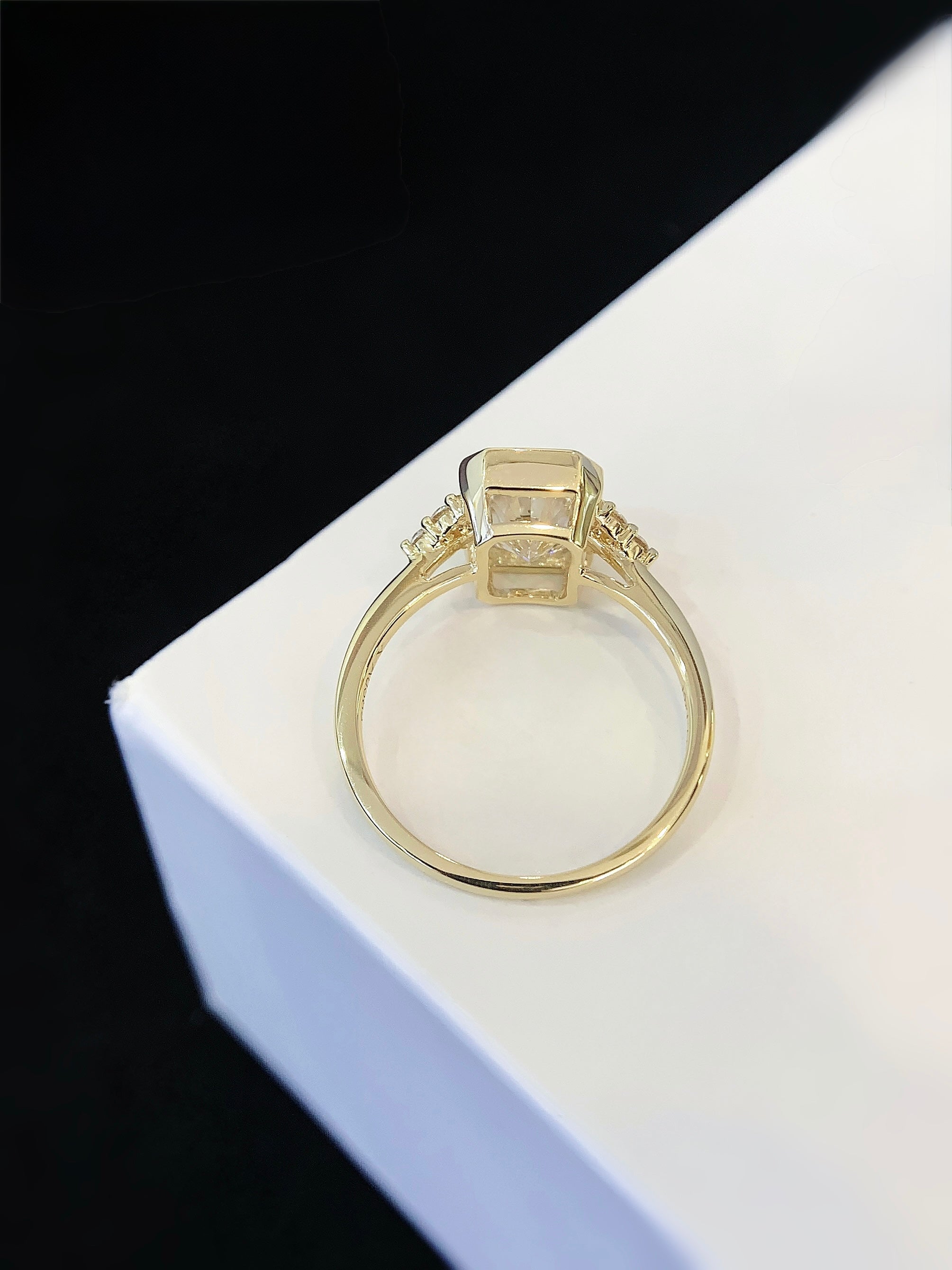 Old Mine Ring, 3ct Lab-Grown Diamond, 18k Yellow Gold