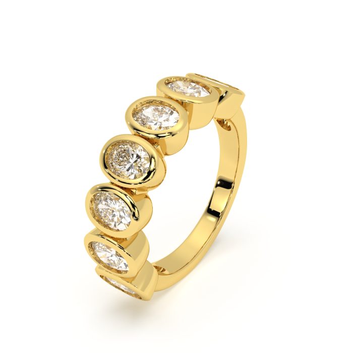 Oval bezel band with approx. 4.30ct lab-grown diamonds in 14k yellow gold